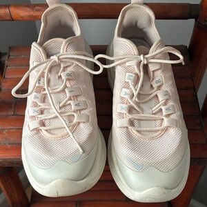 Women's Nike Air Max Light Pink Sneakers